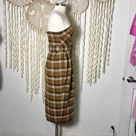 By Anthropologie Strapless Belted Midi Length Dress in Tan and Brown Plaid US6 - Picture 4 of 15